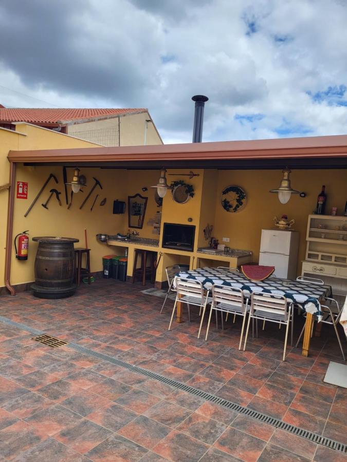 La Pedrosa Casa Rural Camarzana de Tera Zewnętrze zdjęcie